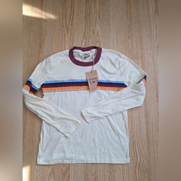 Camp Collection Corey Tee Large - Picture 2 of 6